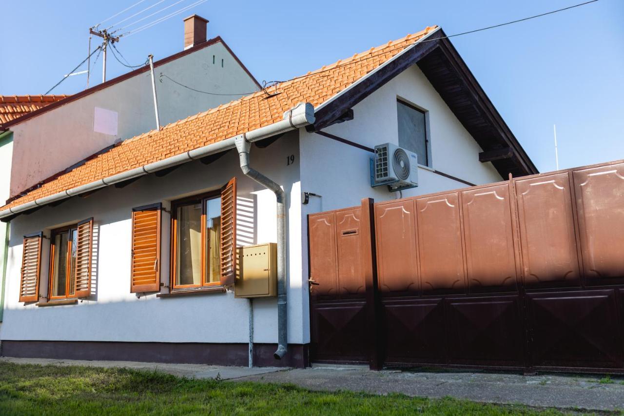 Studio Apartman Planb, Self Check In Osijek Eksteriør bilde